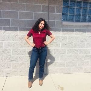 Meet your Posher, Selina